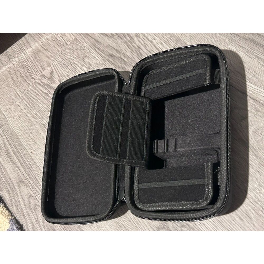 Official Nintendo Switch Deluxe Travel Carry Case Storage Organizer Gray - Picture 5 of 10